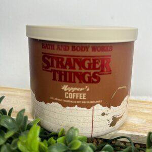 Bath & Body Works  Netflix STRANGER THINGS Candles Limited Edit Hoppers coffee